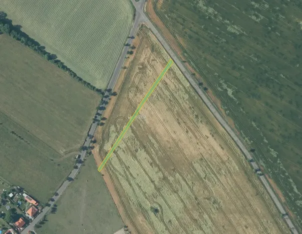 Prodej pole, Děčany, 8110 m2