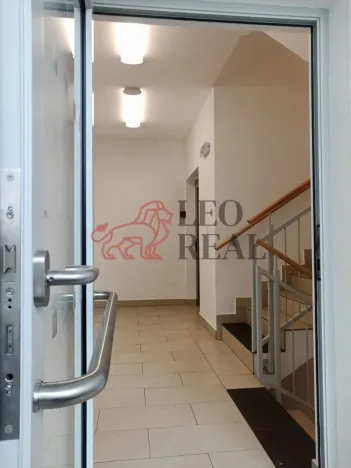 Pronájem skladu, Pardubice - Ohrazenice, U Sportovní školy, 4 m2