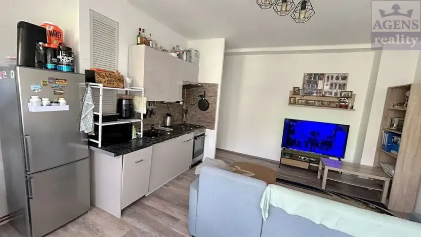 Pronájem bytu 2+kk, Praha - Krč, Krchlebská, 40 m2