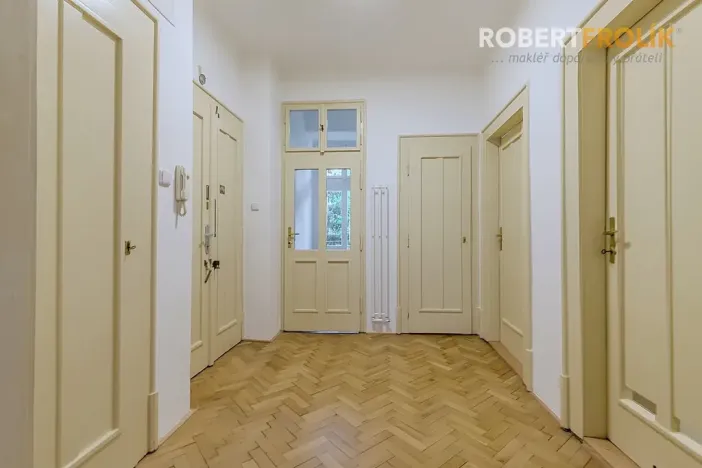 Pronájem bytu 2+1, Praha - Dejvice, Svatovítská, 75 m2