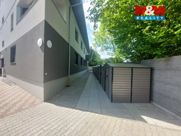 Prodej bytu 3+kk, Břežany II, 81 m2