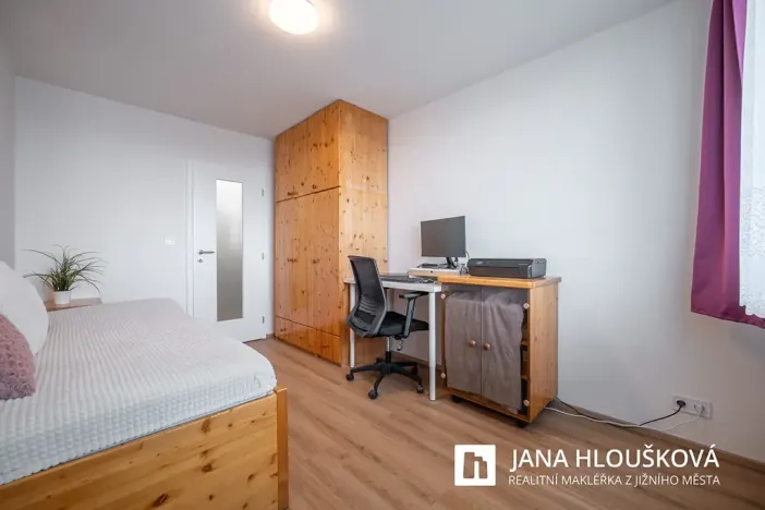 Prodej bytu 2+kk, Praha - Háje, Steinerova, 42 m2