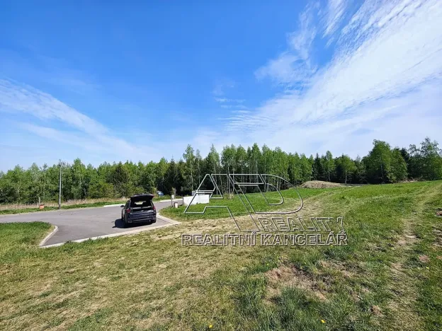 Prodej pozemku pro bydlení, Srubec, 550 m2