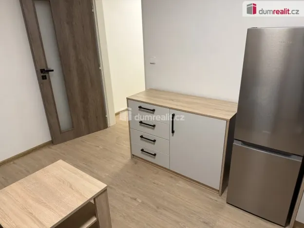 Pronájem bytu 1+kk, Mariánské Lázně - Hamrníky, třída Vítězství, 31 m2