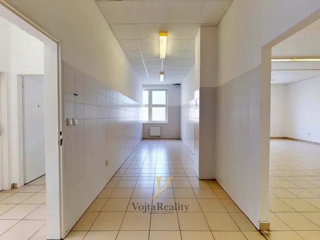Pronájem obchodního prostoru, Uničov, Šumperská, 450 m2