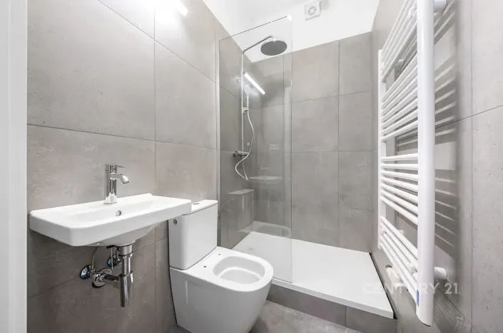 Pronájem bytu 1+kk, Praha - Nusle, Sezimova, 31 m2