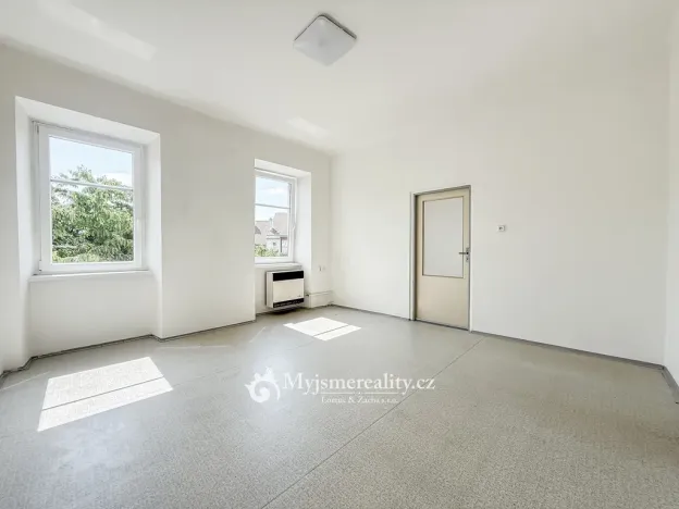 Pronájem bytu 2+1, Znojmo, Alšova, 57 m2