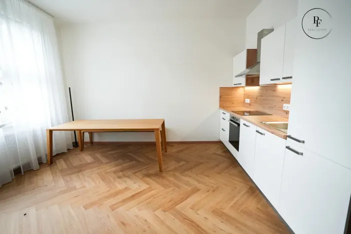 Pronájem bytu 2+kk, Praha - Bubeneč, Terronská, 63 m2