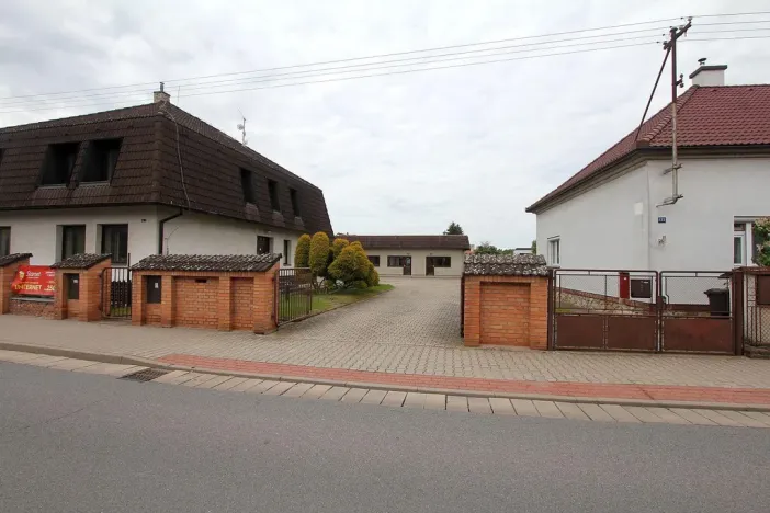 Pronájem bytu 1+kk, Pardubice - Rosice, generála Svobody, 29 m2