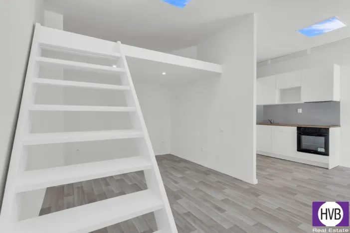 Prodej bytu 1+kk, Praha, Husitská, 30 m2