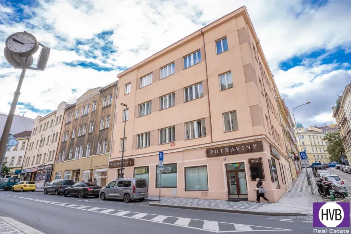 Prodej bytu 1+kk, Praha, Husitská, 30 m2