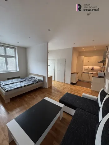 Pronájem bytu 1+kk, Praha - Nusle, Jaurisova, 35 m2