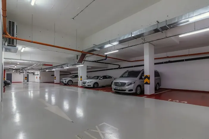 Pronájem garážového stání, Praha - Modřany, Zlochova, 13 m2