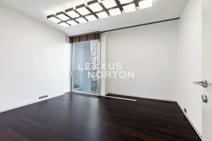 Pronájem bytu 6+kk a větší, Praha - Smíchov, Na Hřebenkách, 297 m2