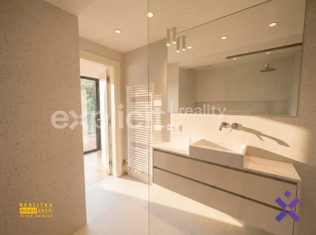 Pronájem bytu 2+kk, Zlín, Tyršovo nábřeží, 51 m2