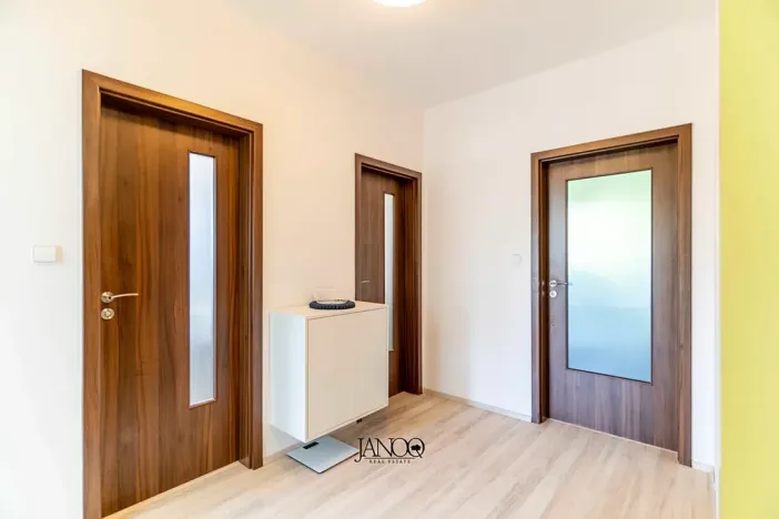 Prodej bytu 3+kk, Kobylnice, U Splavu, 73 m2