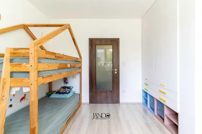 Prodej bytu 3+kk, Kobylnice, U Splavu, 73 m2