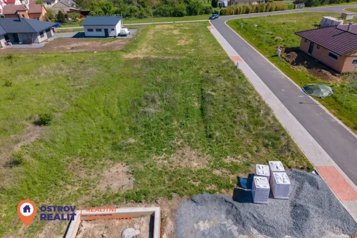 Prodej pozemku pro bydlení, Újezd, 768 m2