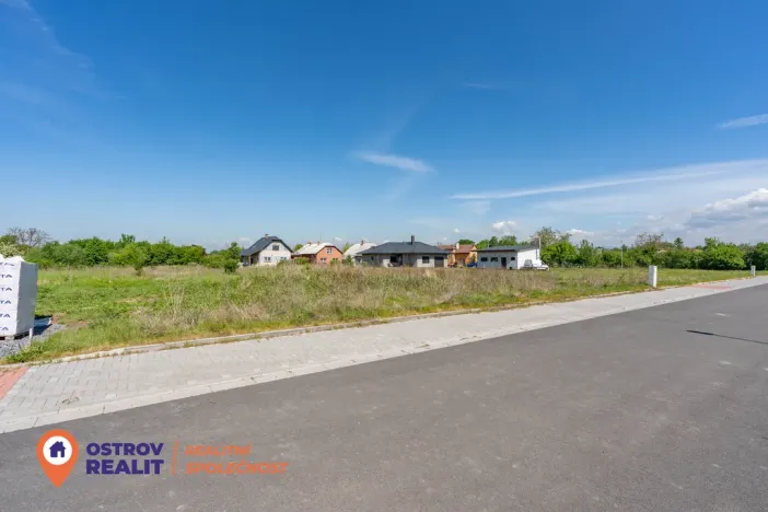 Prodej pozemku pro bydlení, Újezd, 768 m2