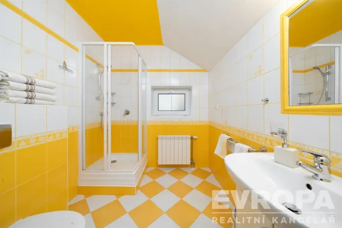 Prodej rodinného domu, Špindlerův Mlýn - Bedřichov, 390 m2