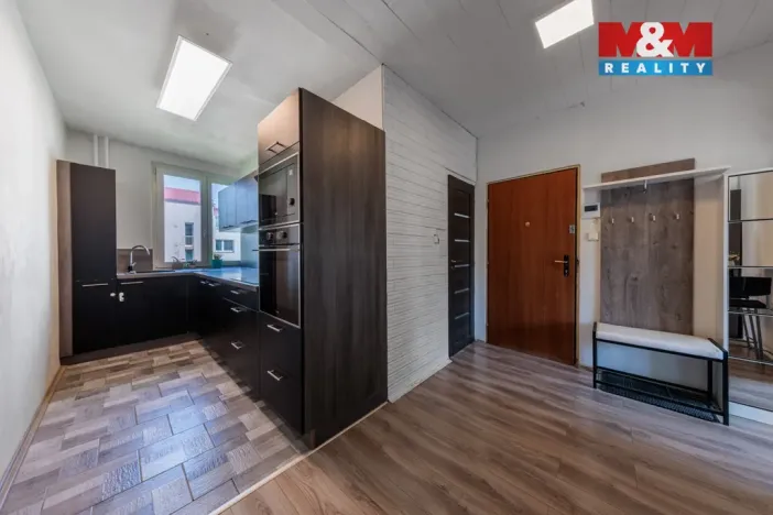 Prodej bytu 3+1, Horní Slavkov, Dlouhá, 64 m2