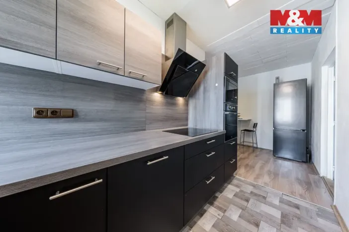 Prodej bytu 3+1, Horní Slavkov, Dlouhá, 64 m2