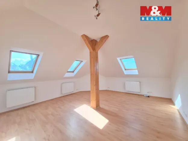 Prodej činžovního domu, Ostrava - Přívoz, Kosmova, 310 m2