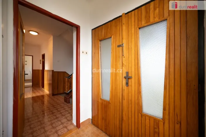 Pronájem rodinného domu, Dasný, 241 m2