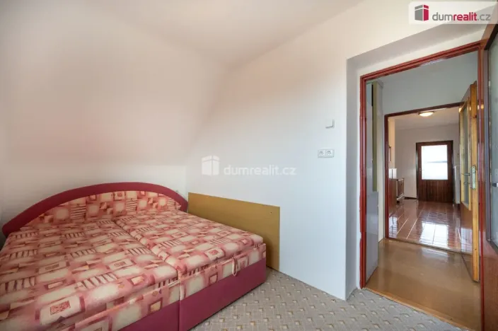 Pronájem rodinného domu, Dasný, 241 m2