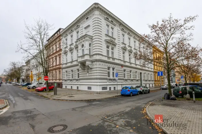 Prodej bytu 2+1, Plzeň - Jižní Předměstí, Kardinála Berana, 99 m2
