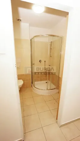 Pronájem bytu 1+kk, Neratovice, 25 m2