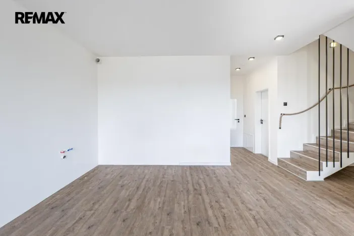 Prodej rodinného domu, Unhošť, 156 m2