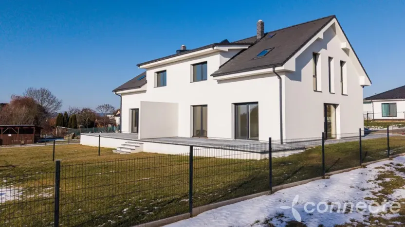 Prodej vícegeneračního domu, Klenovice, 286 m2