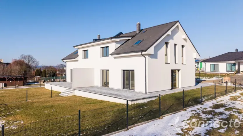 Prodej vícegeneračního domu, Klenovice, 286 m2