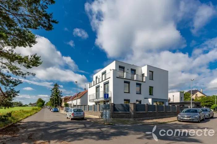 Prodej bytu 2+kk, Praha - Ďáblice, Chřibská, 43 m2