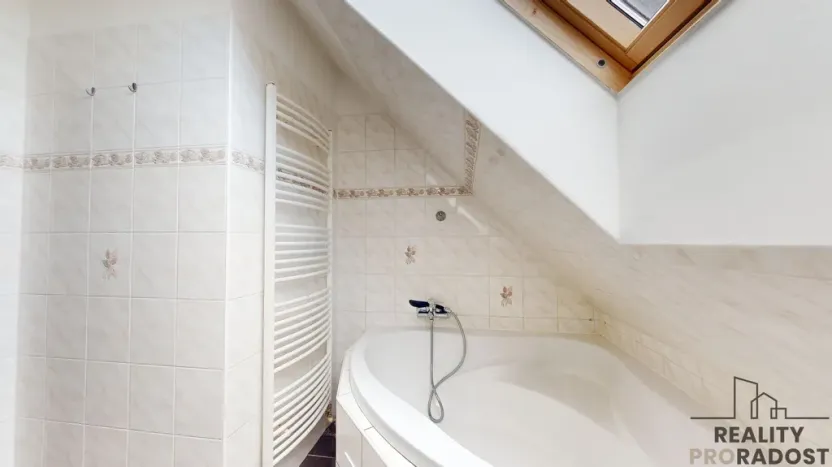 Pronájem bytu 4+1, Jihlava, Na Vyhlídce, 109 m2