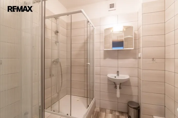 Prodej rodinného domu, Praha - Lochkov, Cementářská, 233 m2