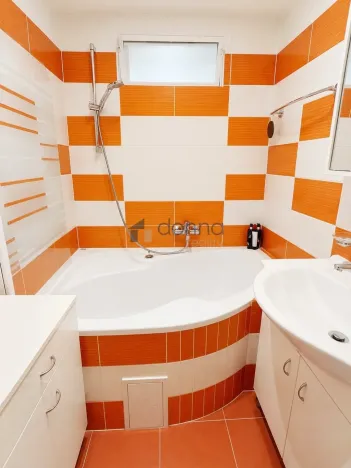 Pronájem bytu 3+kk, Praha, Želivecká, 55 m2