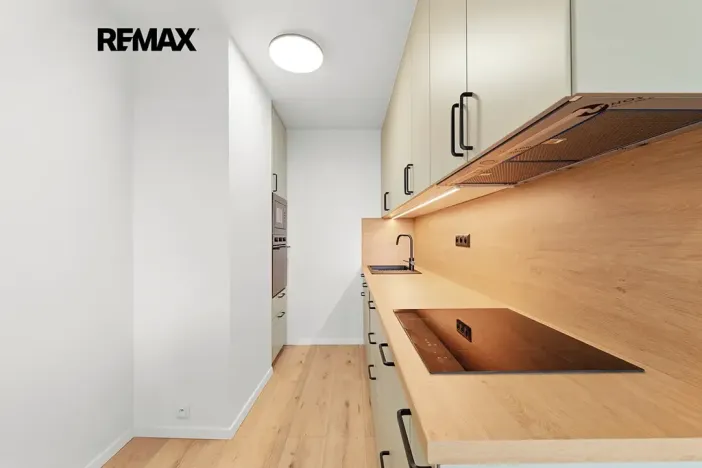 Prodej bytu 3+kk, Praha - Bohnice, Řešovská, 59 m2