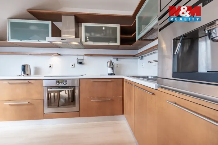 Prodej bytu 2+kk, Praha - Libeň, Na sypkém, 65 m2