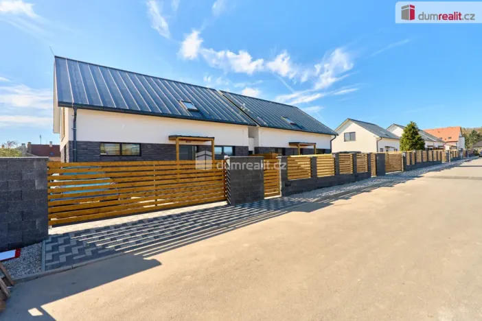 Prodej rodinného domu, Ruda, V zahradách, 160 m2