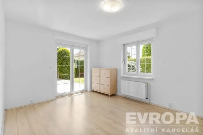 Pronájem rodinného domu, Průhonice, U Cihelny, 237 m2