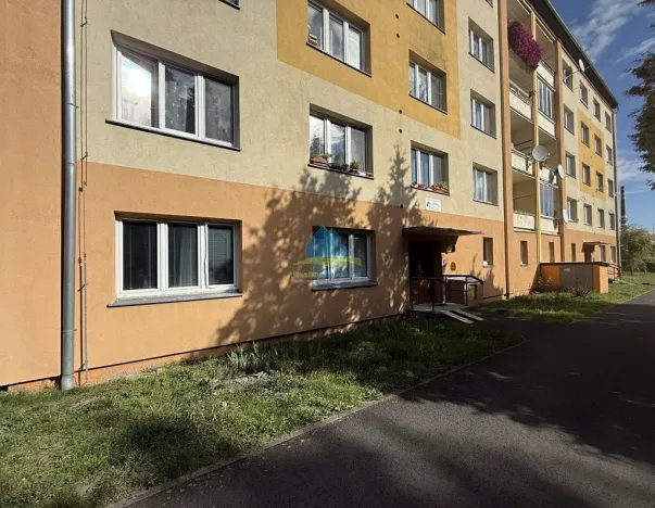 Pronájem obchodního prostoru, Františkovy Lázně, Otakara Březiny, 15 m2