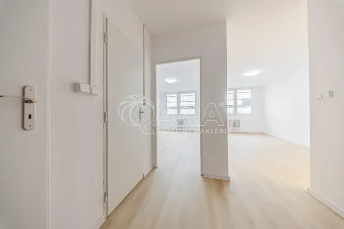 Pronájem bytu 2+kk, Kladno - Kročehlavy, Holandská, 39 m2