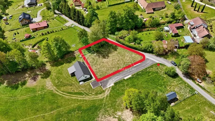 Prodej pozemku pro bydlení, Omlenice - Výnězda, 1109 m2