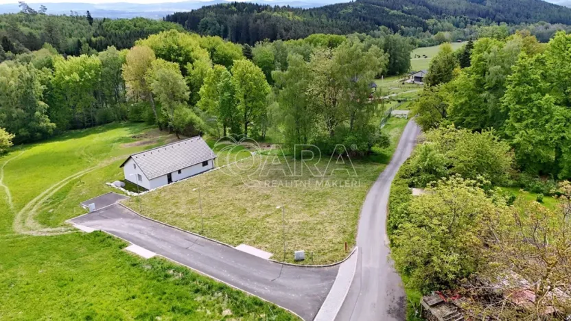 Prodej pozemku pro bydlení, Omlenice - Výnězda, 1109 m2
