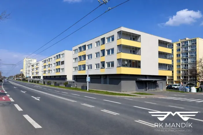 Prodej garáže, Praha - Letňany, Tupolevova, 17 m2