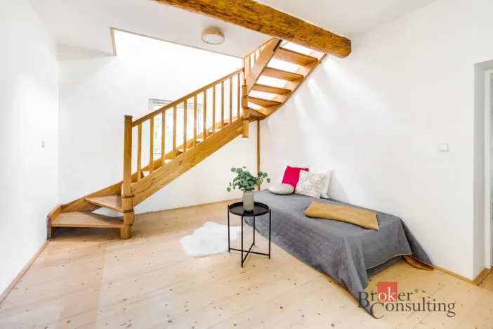 Prodej rodinného domu, Babice, Na Návsi, 207 m2