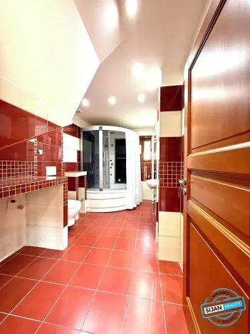 Prodej bytu 3+kk, Krnov, Pivovarská, 120 m2