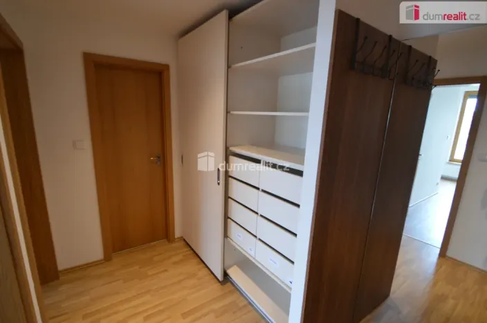 Pronájem bytu 4+kk, Praha - Smíchov, Na Zatlance, 97 m2